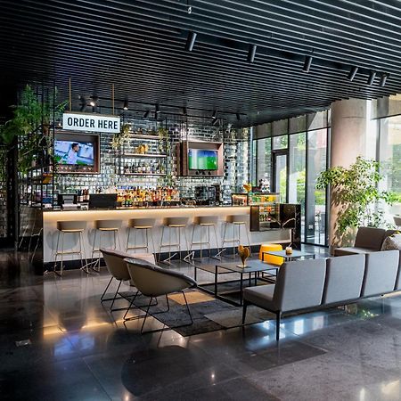 Ola Santiago Providencia, Tapestry Collection By Hilton Hotel Kültér fotó