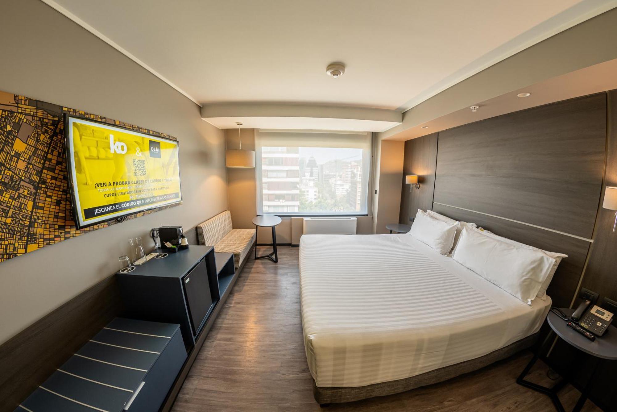 Ola Santiago Providencia, Tapestry Collection By Hilton Hotel Kültér fotó